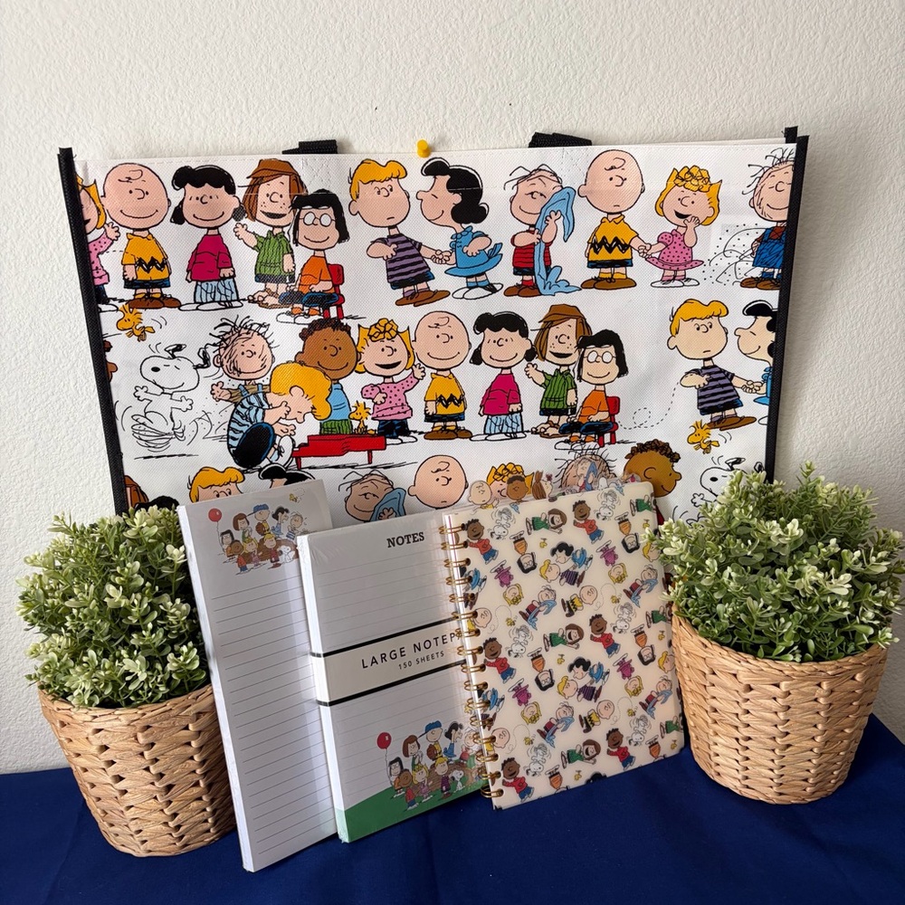 Peanuts Charlie Brown and Friends Tote Bag and Notebook Bundle